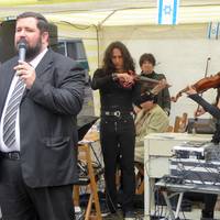 Rabbiner Teitelbaum singt 3